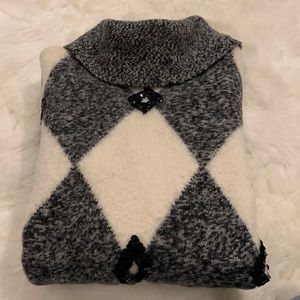 Turtle neck wool sweater